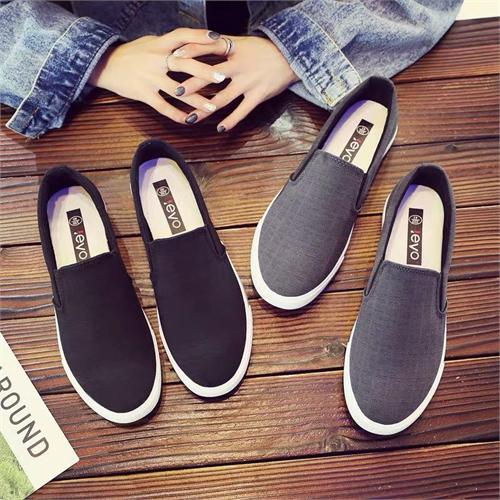 SLIPON NAM ĐẾ CAO SU NA 3018