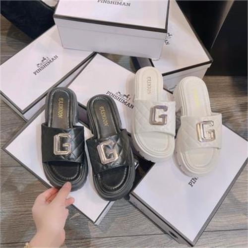 DÉP KHÓA CHỮ G NU 5586